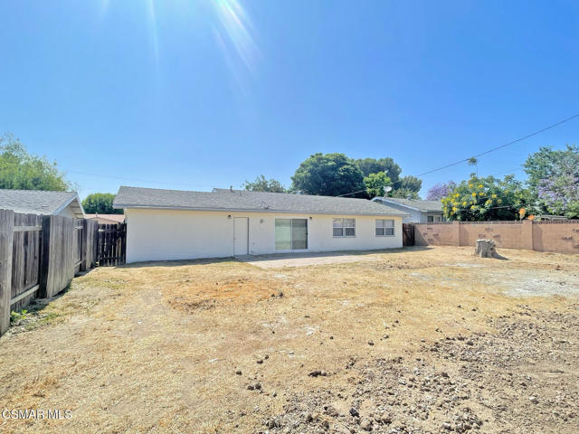 2306 Madrone Street, Simi Valley CA: https://media.crmls.org/mediaz/604b9bec-895e-40ca-867f-a4db96f69ea8.jpg