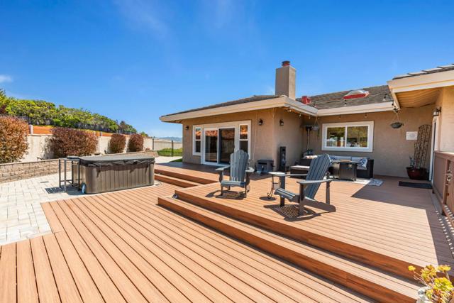 25061 Hidden Mesa Court, Monterey CA: https://media.crmls.org/mediaz/604bd47a-7843-44c2-8c63-b63ef4d98995.jpg