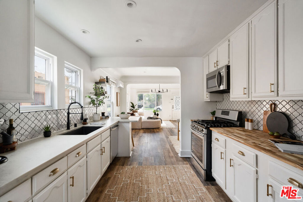 MLS #25621391 image #16