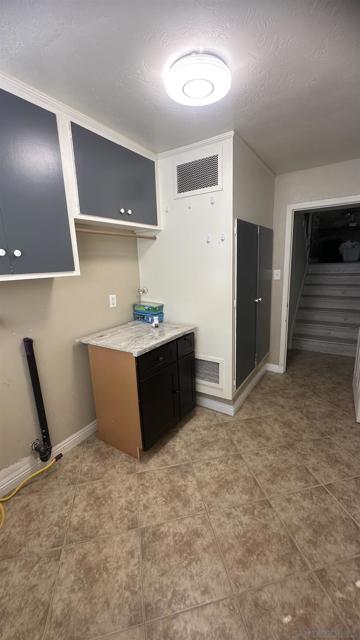 1521 Del Norte Dr, Corona CA: https://media.crmls.org/mediaz/604c1394-51d9-49e6-94ab-cf8447ab9e8a.jpg