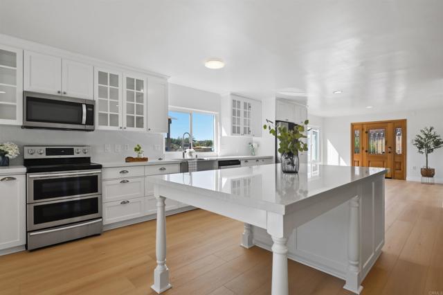 Front Image Thumbnail for CRNDP2602891