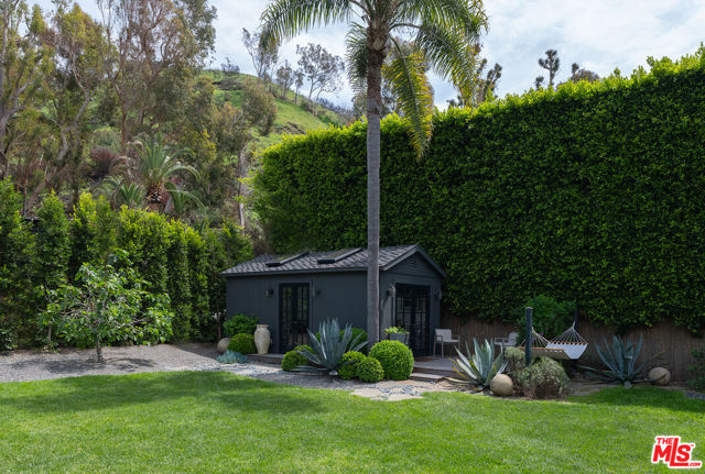 Drew Fenton | 23122 Mariposa De Oro Street Malibu CA | MLS: 7176819
