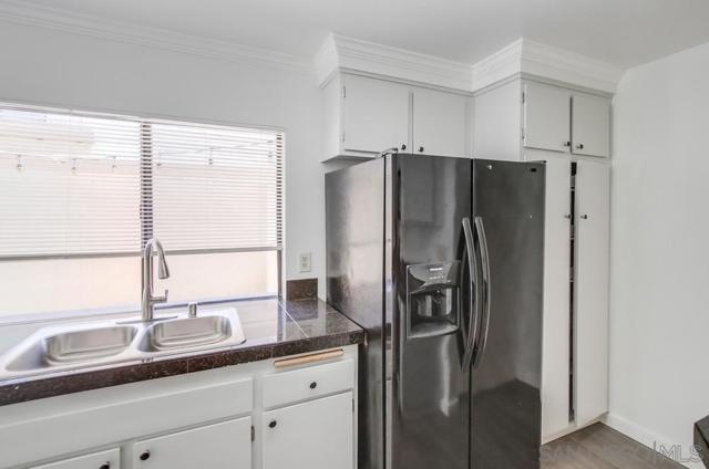 3268 Via Marin, La Jolla CA: https://media.crmls.org/mediaz/60503690-fec8-4b35-b0af-0e30901a792a.jpg
