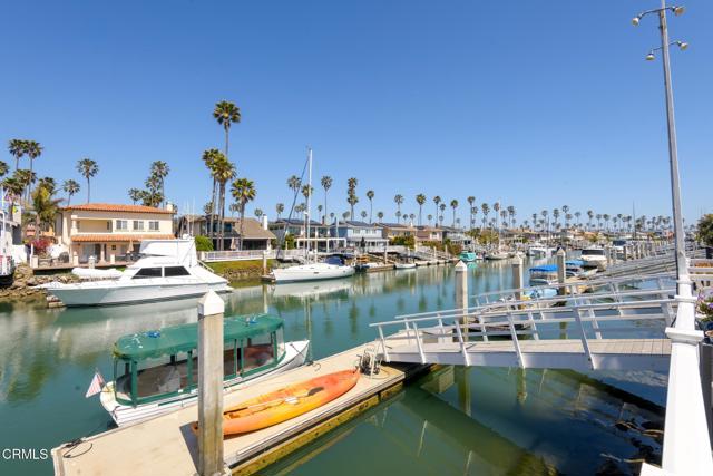 Detail Gallery Image 14 of 38 For 2666 Bayshore Ave, Ventura,  CA 93001 - 5 Beds | 3 Baths