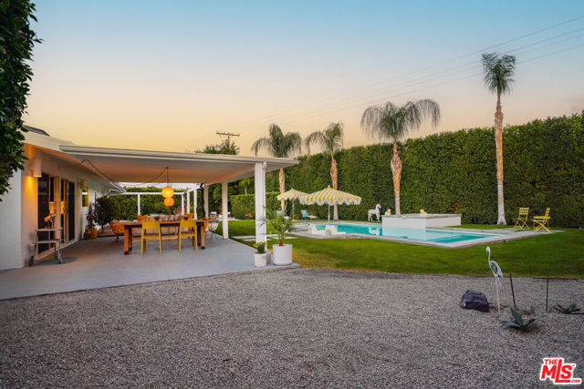 2235 E Paseo Gracia, Palm Springs CA: https://media.crmls.org/mediaz/6050c1a9-aae6-44ca-be5a-5a756f8dcc8f.jpg