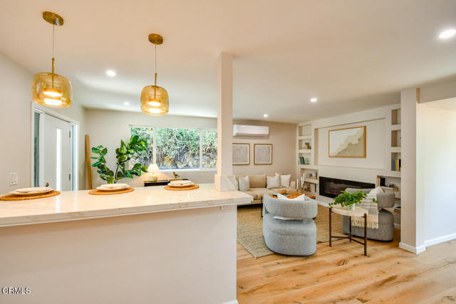 4035 W Avenue 42, Los Angeles CA: https://media.crmls.org/mediaz/6050dc51-2c80-459c-a9e8-f918618c47c6.jpg