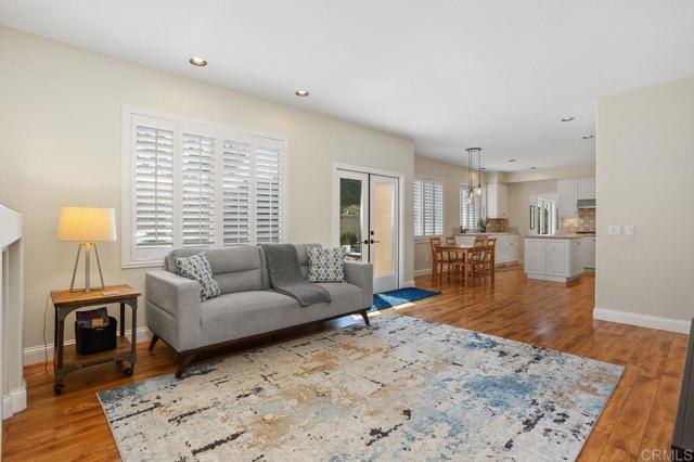 Detail Gallery Image 13 of 38 For 5174 Berryessa St, Oceanside,  CA 92056 - 4 Beds | 3 Baths