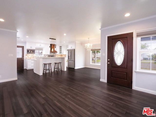 518 N 18th Street, Montebello CA: https://media.crmls.org/mediaz/60515874-742c-41df-a30b-e5852ad05192.jpg