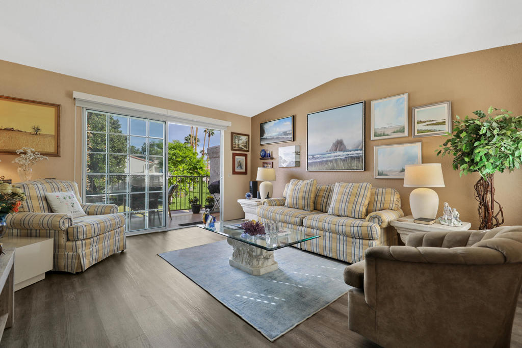 2701 E Mesquite Avenue #Z136