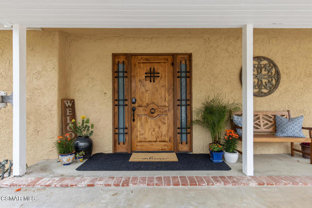 3166 Sycamore Drive, Simi Valley CA: https://media.crmls.org/mediaz/60528447-b762-4be9-a5e7-ac2d1c3e6687.jpg