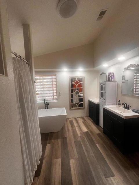 423 Tierra Avenue, Soledad CA: https://media.crmls.org/mediaz/6053d4c5-6be8-464f-b3b5-6ba4c0fcce2b.jpg