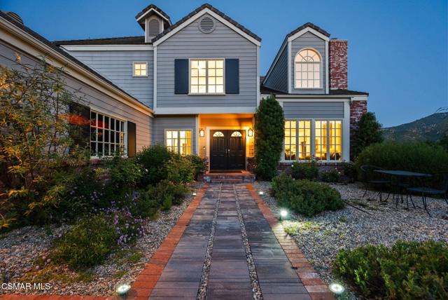 29845 Vista Del Arroyo, Agoura Hills CA: https://media.crmls.org/mediaz/6053e6e4-c4a3-4e8e-8d84-042428e961bf.jpg