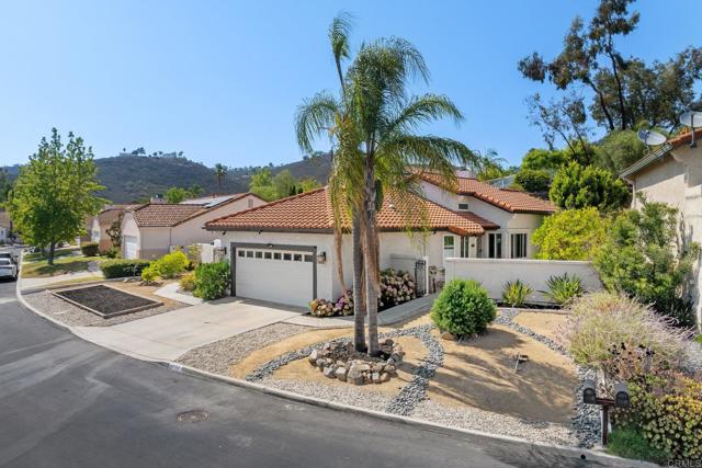 Detail Gallery Image 6 of 43 For 1756 Still Water Glen, Escondido,  CA 92026 - 2 Beds | 2 Baths