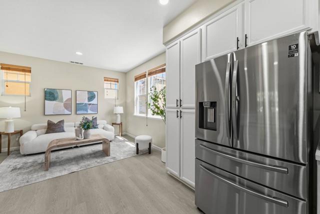 2386 Azevedo Parkway, San Jose CA: https://media.crmls.org/mediaz/6055661e-7fb9-4694-a46e-dfa851565ccf.jpg
