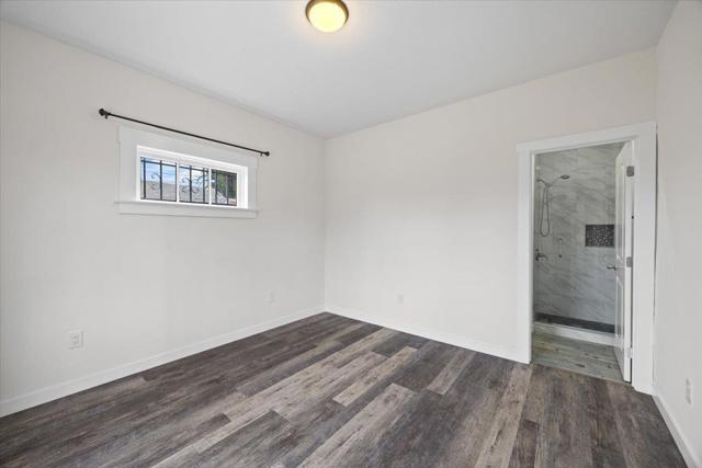 8850 Dowling Street, Oakland CA: https://media.crmls.org/mediaz/60561dee-e47f-4de9-9bd9-8d8284d1feab.jpg