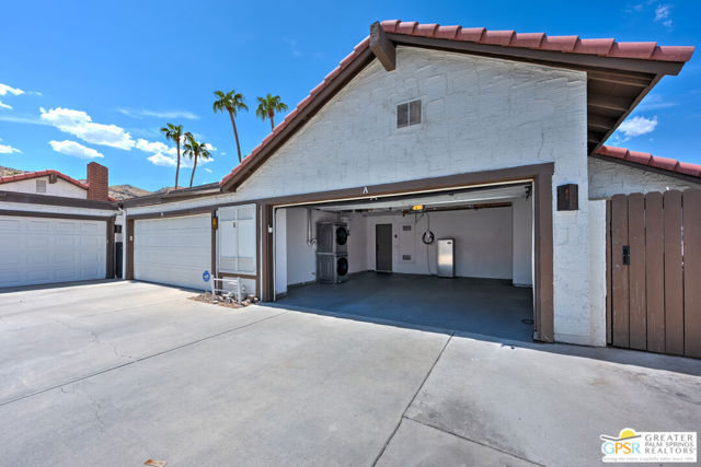 2487 S Gene Autry Trail #A, Palm Springs, CA 92264