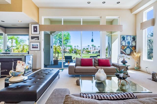 896 Mesa Grande Drive, Palm Desert, CA 92211