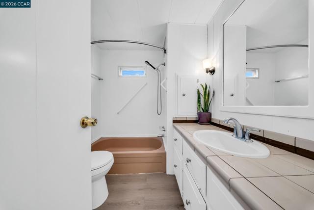 Image 15 of 25 For 3466 Willow Pass Rd