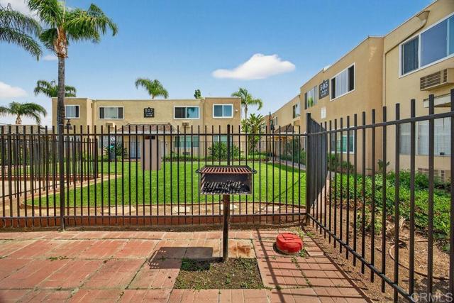 Detail Gallery Image 30 of 41 For 505 E Madison Ave #92,  El Cajon,  CA 92020 - 2 Beds | 1/1 Baths