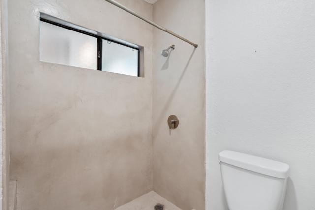 992 Lupine Hills Dr., Vista CA: https://media.crmls.org/mediaz/6059eadd-a775-4ea1-989b-cfc750f9ecd0.jpg
