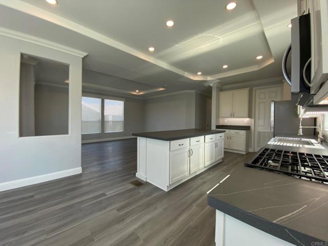 Detail Gallery Image 13 of 41 For 2400 Alpine Blvd. #25,  Alpine,  CA 91901 - 3 Beds | 2 Baths