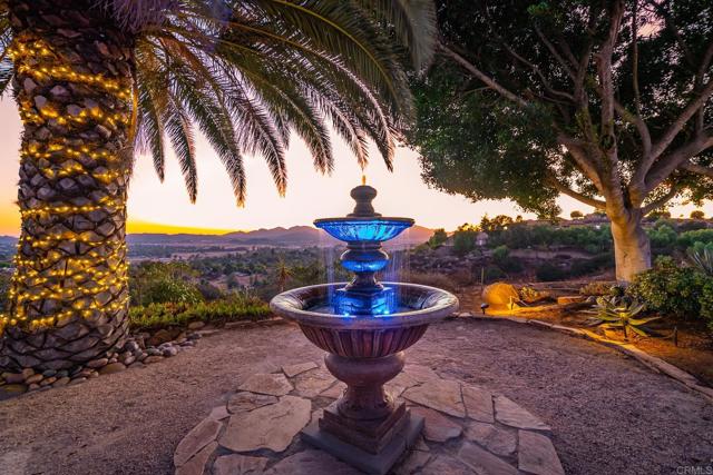 1185 Cedar Summit Drive, Ramona CA: https://media.crmls.org/mediaz/605c3e3e-d684-4115-803e-71a74828d932.jpg