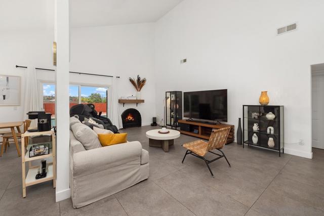 7614 Volclay Dr, San Diego CA: https://media.crmls.org/mediaz/605dc578-d852-4ee3-91f7-4c224bff67b2.jpg