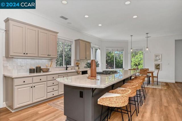 Image 11 of 60 For 101 Creekside Lane