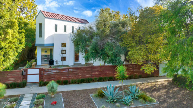13042 Rose Ave  -  HsHProd-68