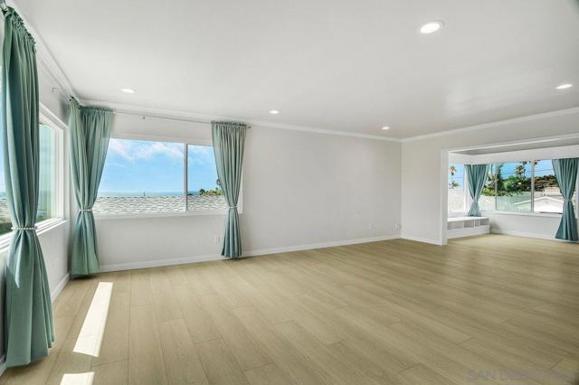 4462 Algeciras, San Diego CA: https://media.crmls.org/mediaz/605eb727-dc93-41fd-a95c-bcac138ffca6.jpg