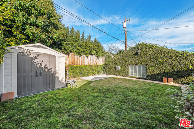 9031 David Avenue, Los Angeles CA: https://media.crmls.org/mediaz/605edc8f-678f-4eee-b292-32c1cb180e40.jpg