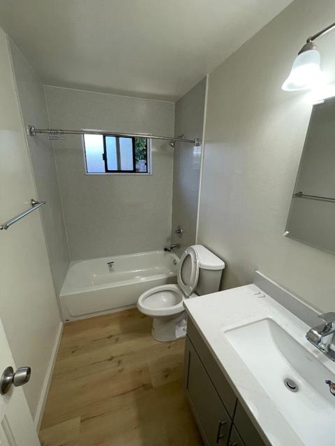 Image 21 of 26 For 4418 Hamilton