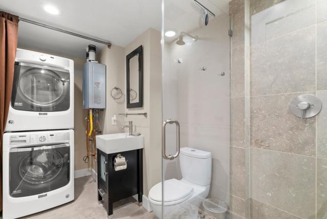 2974 E Cliff Drive, Santa Cruz CA: https://media.crmls.org/mediaz/6060c147-1a03-47a9-96d8-72e0c8747879.jpg