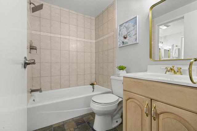 758 Pinta Lane, Foster City CA: https://media.crmls.org/mediaz/6062cb4f-75d2-4228-a1ae-f8ff5e4827e2.jpg