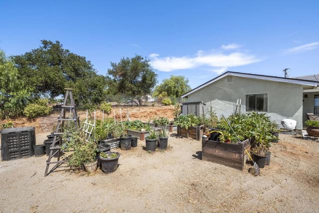 Detail Gallery Image 19 of 29 For 29998 Mac Tan Rd, Valley Center,  CA 92082 - 3 Beds | 2 Baths