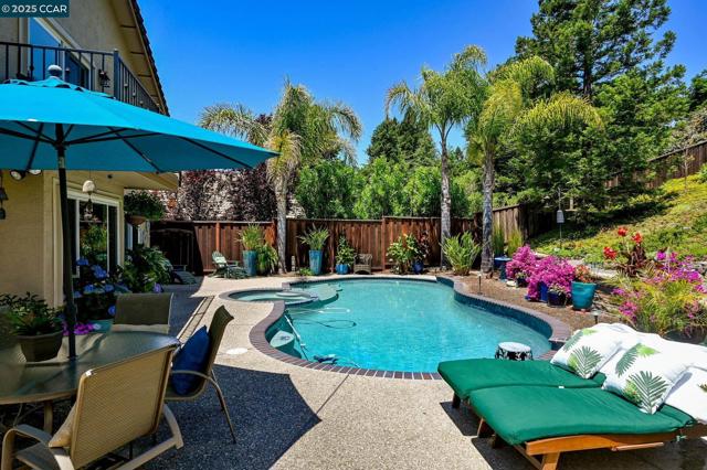 635 Canyon Crest Rd. E., San Ramon CA: https://media.crmls.org/mediaz/6064bcee-a953-43d5-a642-b3a73de23c27.jpg