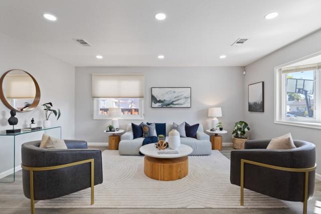 1573 Mallard Way, Sunnyvale CA: https://media.crmls.org/mediaz/6064efd3-4806-40e7-a94b-f6d43b92a299.jpg