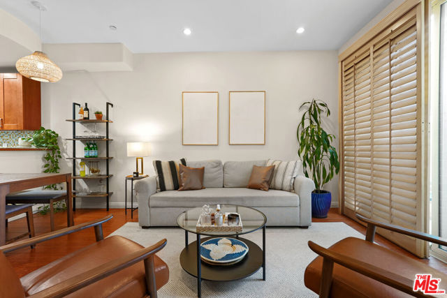 5303 Satsuma Avenue, North Hollywood CA: https://media.crmls.org/mediaz/60650289-fc84-4d01-a11e-8113dee1a86a.jpg
