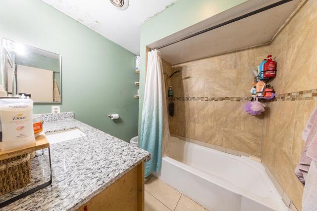 Detail Gallery Image 33 of 51 For 1109 E Lexington, El Cajon,  CA 92019 - 8 Beds | 4 Baths
