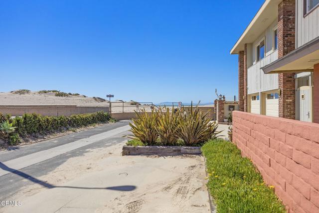 Detail Gallery Image 2 of 14 For 1081 Brockton Ln a,  Ventura,  CA 93001 - 1 Beds | 1 Baths
