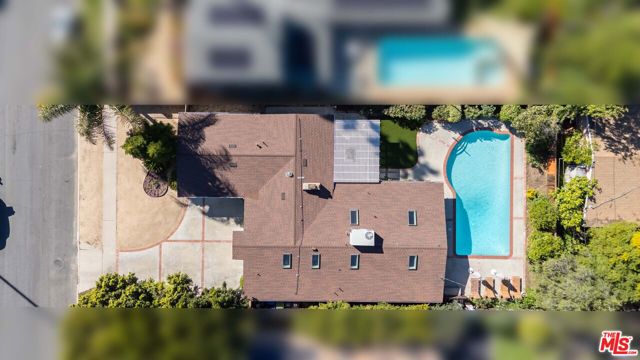 Image 5 of 46 For 19837 Gilmore Street