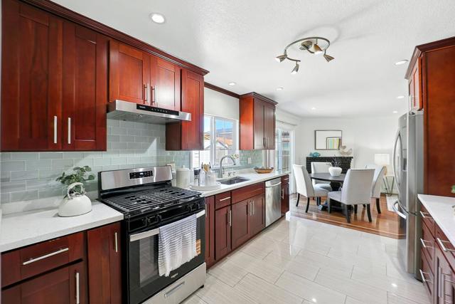 2507 Constellation Drive, Hayward CA: https://media.crmls.org/mediaz/60669ef4-a605-44a6-a282-0454b5d7ea88.jpg