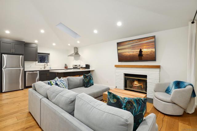 4525 27 Conrad Drive, La Mesa CA: https://media.crmls.org/mediaz/60685d7d-827a-40ed-9767-37a8b0be9421.jpg