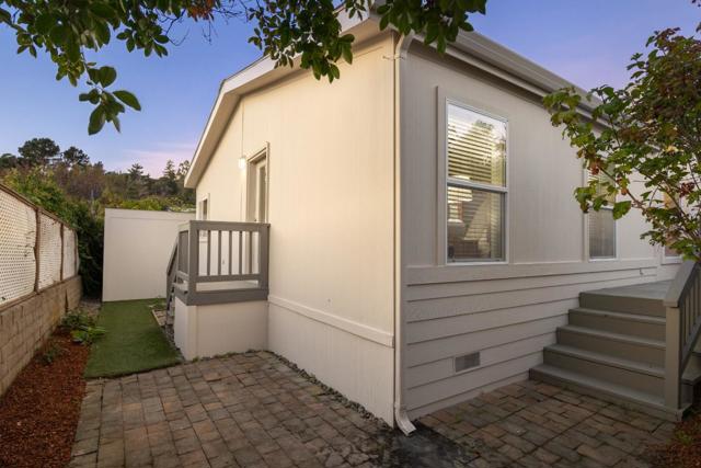 165 Anita Avenue, Aptos CA: https://media.crmls.org/mediaz/606877f8-1129-4f7e-8598-2d02ba874c2c.jpg