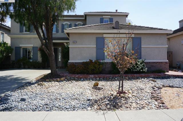 30278 Willowbrook Rd, Hayward CA: https://media.crmls.org/mediaz/6068862e-56a1-4803-b7f2-1fa4a44e2c3d.jpg