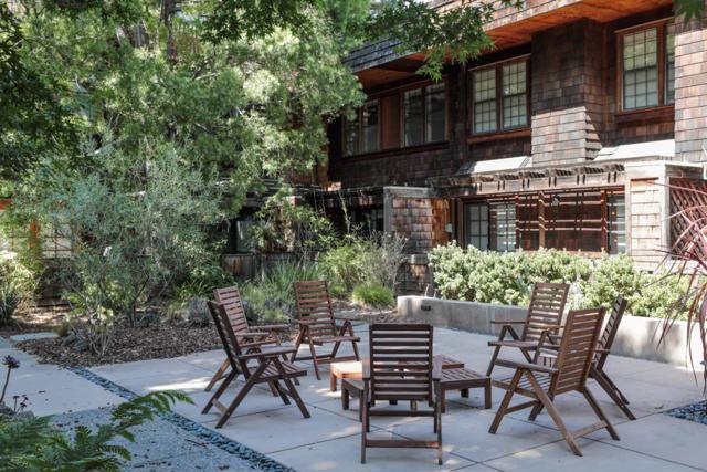 447 Homer Avenue, Palo Alto CA: https://media.crmls.org/mediaz/60692ac9-26f8-4bc6-ab8a-275442977d85.jpg