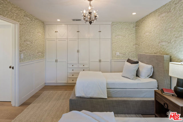 Drew Fenton | 516 Hanley Place Los Angeles CA | MLS: 7489437