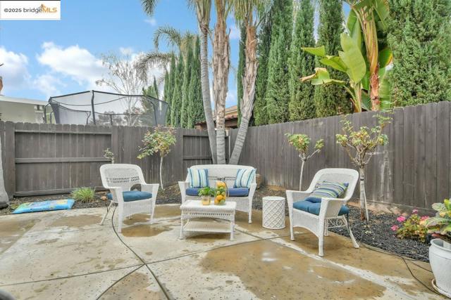 1771 Wilde Dr, Discovery Bay CA: https://media.crmls.org/mediaz/606a03a8-5cbc-4b03-bb11-6c24c9f496ce.jpg