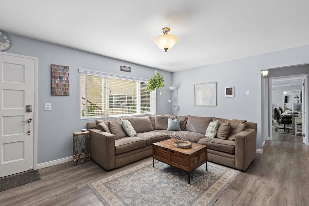 4950 Coronado - photo 12