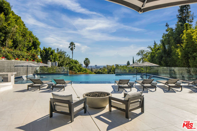677 Nimes Road, Los Angeles CA: https://media.crmls.org/mediaz/606c1f5a-a84e-4c05-a93b-b5ad4df1a0ab.jpg